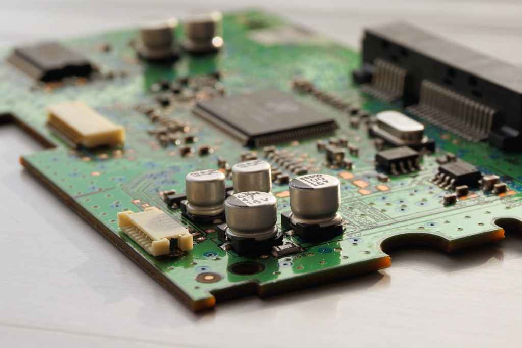 CompTIA CySA+ CS0-003: End-of-life or outdated&nbsp;components